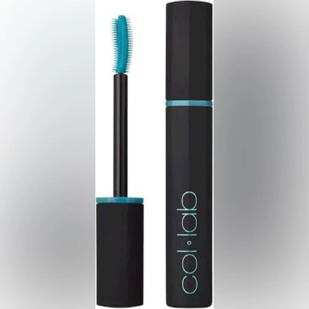 Love‎ your CURVES black brown Mascara.